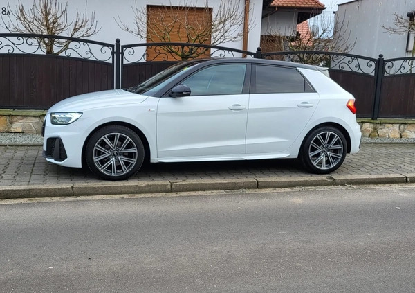 Audi A1 cena 91700 przebieg: 35000, rok produkcji 2021 z Gołańcz małe 121